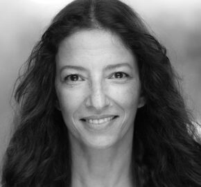 Emmanuela L - voice artist