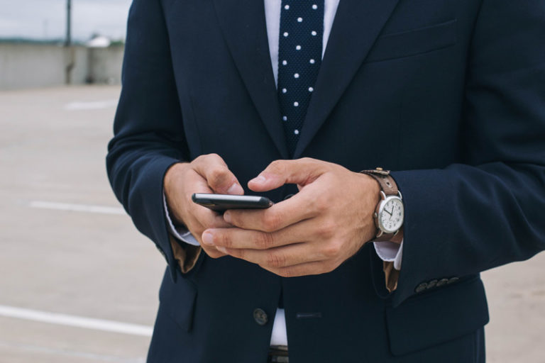 How to set up an IVR message system