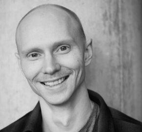Christopher J - voice artist
