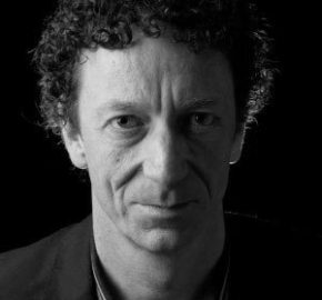 Photo of voice artist Willem V